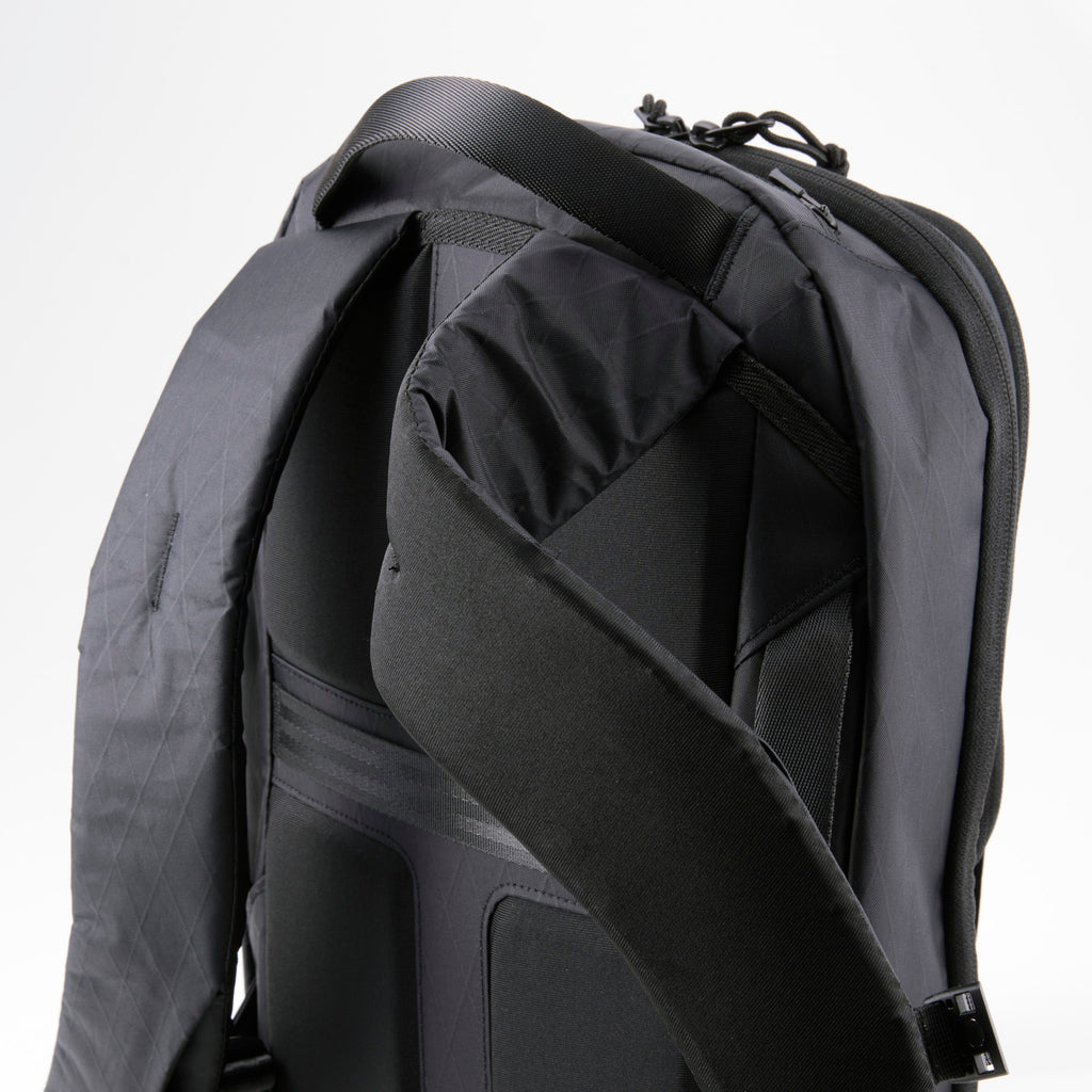 MNL CITY PACK LITE X-Pac VX21