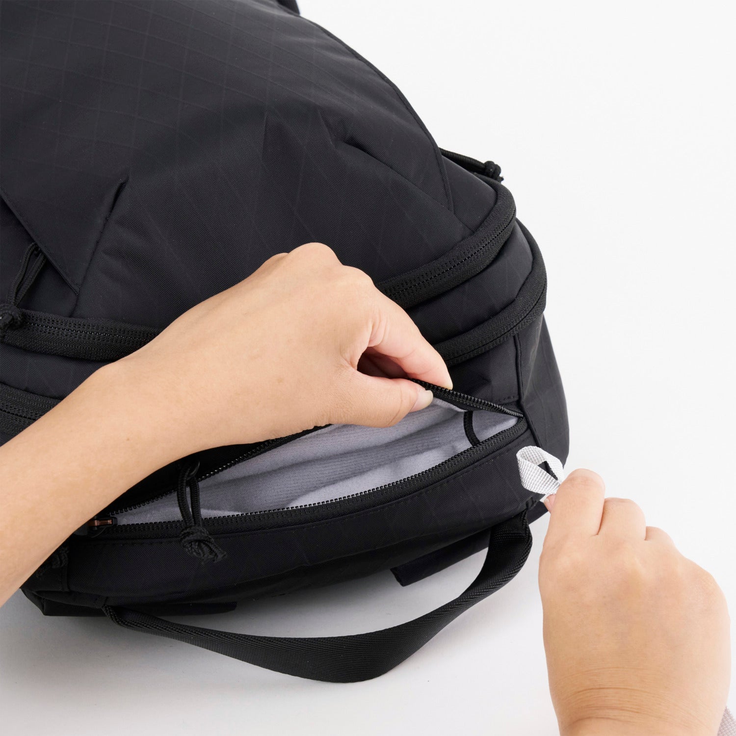 MNL CITY PACK LITE X-Pac VX21