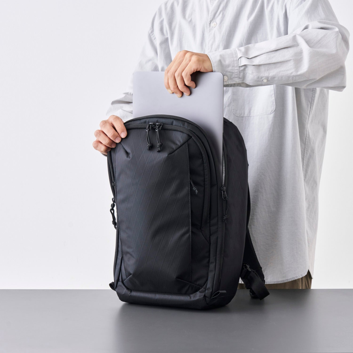 MNL CITY PACK LITE X-Pac VX21